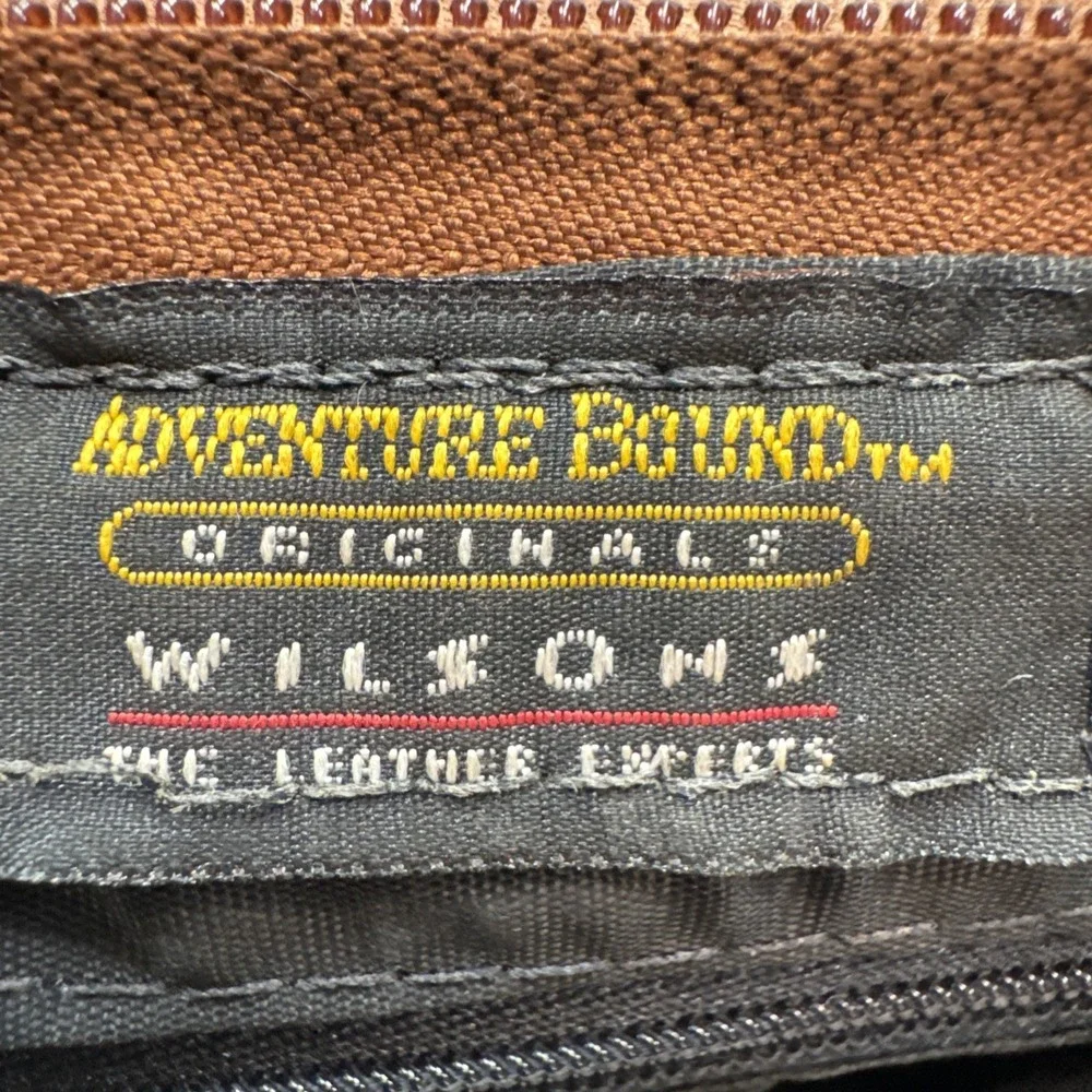 Vintage Wilsons The Leather Experts Shoulder bag Purse Brown Genuine Leather